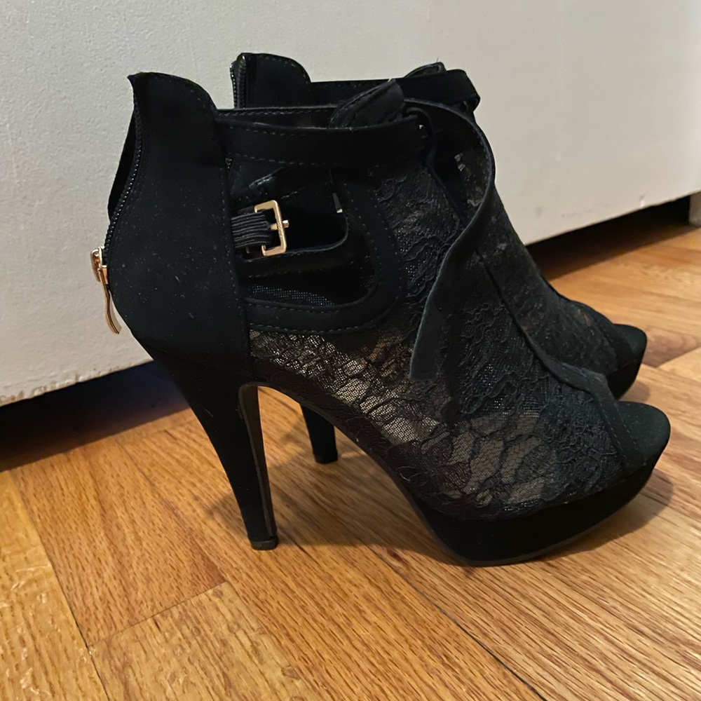 Lovmark black lace peep toe heels. Size 7. Worn once for 2 hrs for photos